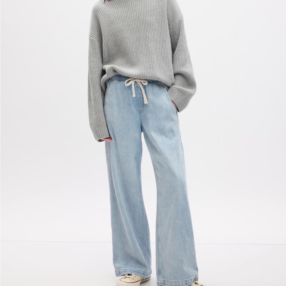 Gap High Rise Light Blue Wash Pull on pant XL